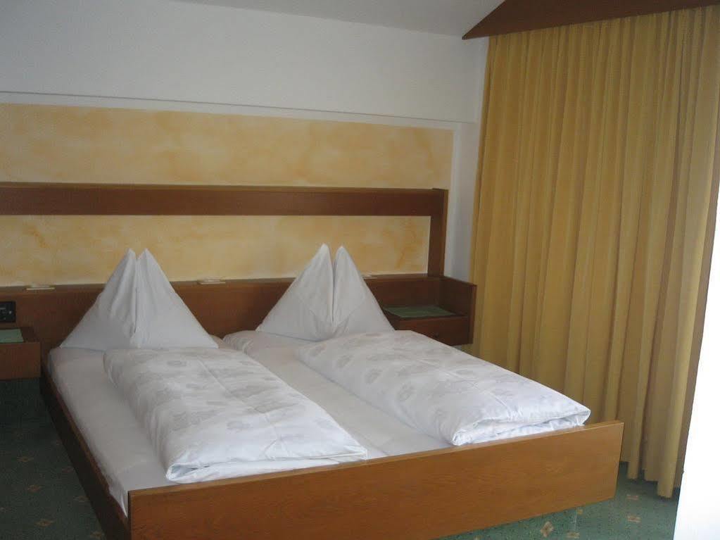 Morter Hotel Montani מראה חיצוני תמונה